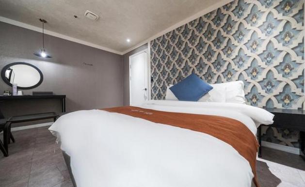 Ilsan Blanc Motel Goyang Bagian luar foto